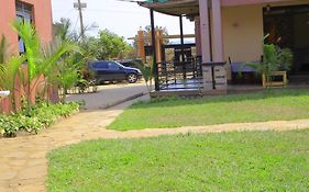 Golden Suites Hotel